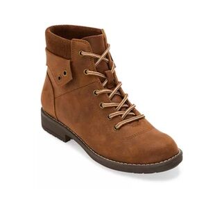 Women’s St. John’s Bay Shae Ankle Boots — BROWN Size 7.5